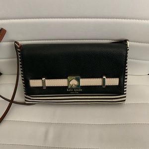Kate Spade New York black with beige stripes bag